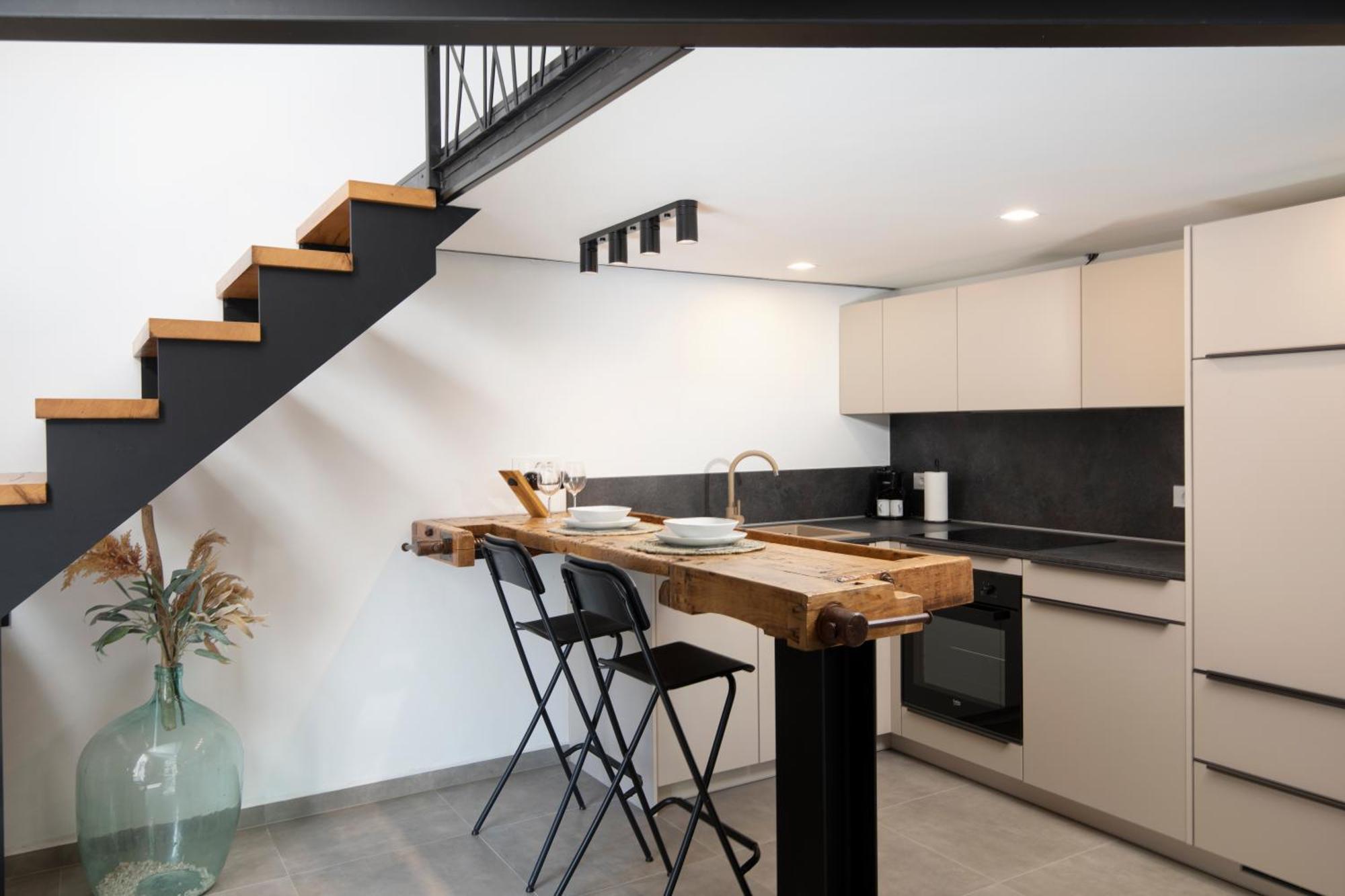 K-apartments *